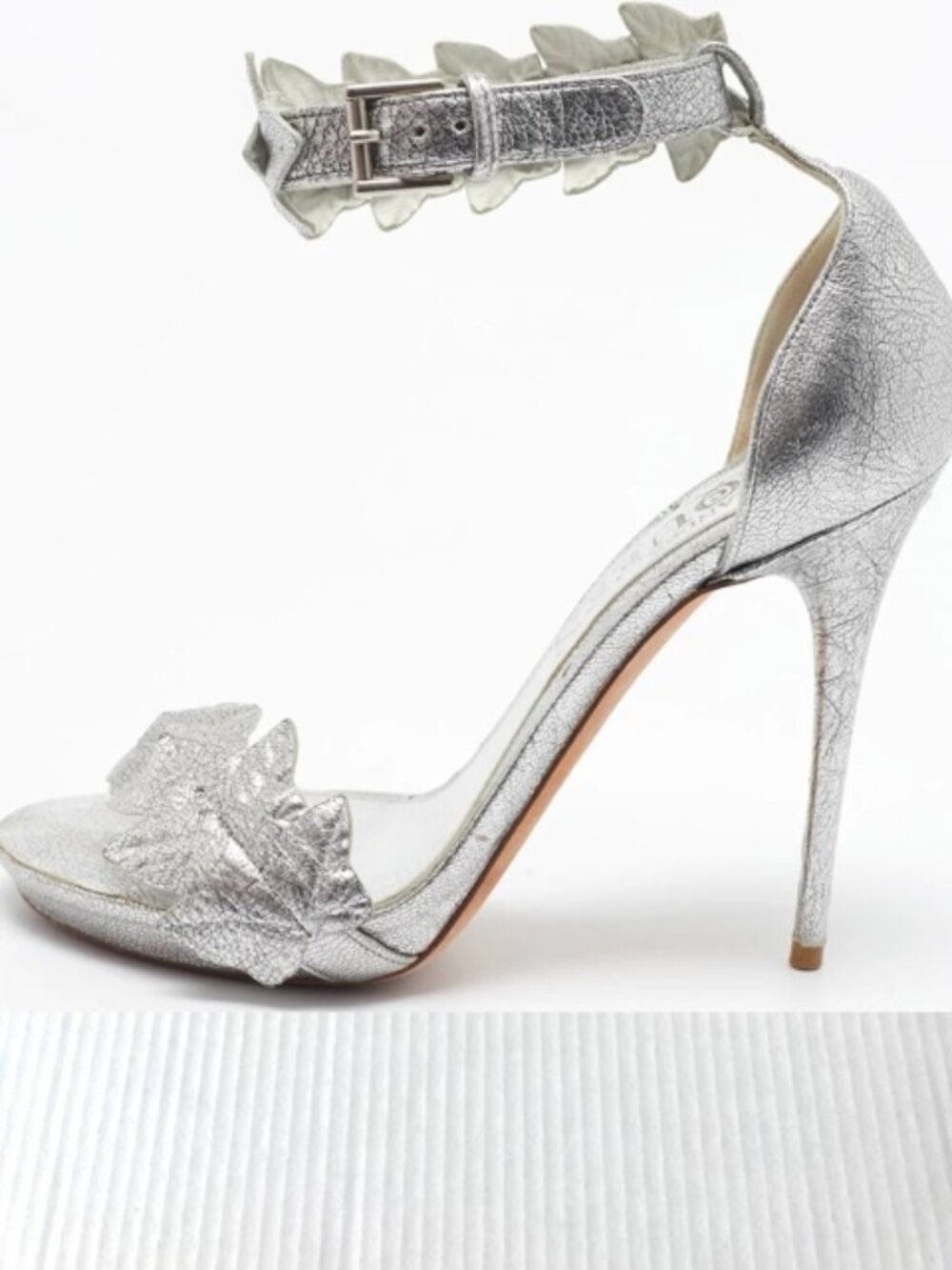 Alexander McQueen Metallic Silver Textured Leather Ivy Leaf Silver Tone Sandals
